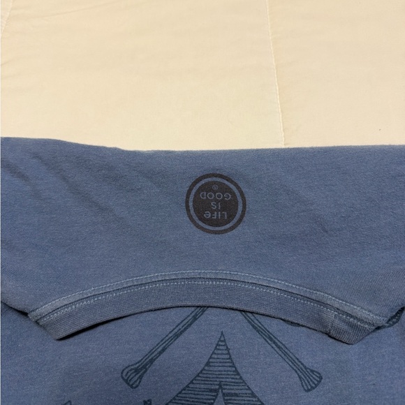 Life Is Good Men's Navy Adventure Graphic Tee - Picture 4 of 5